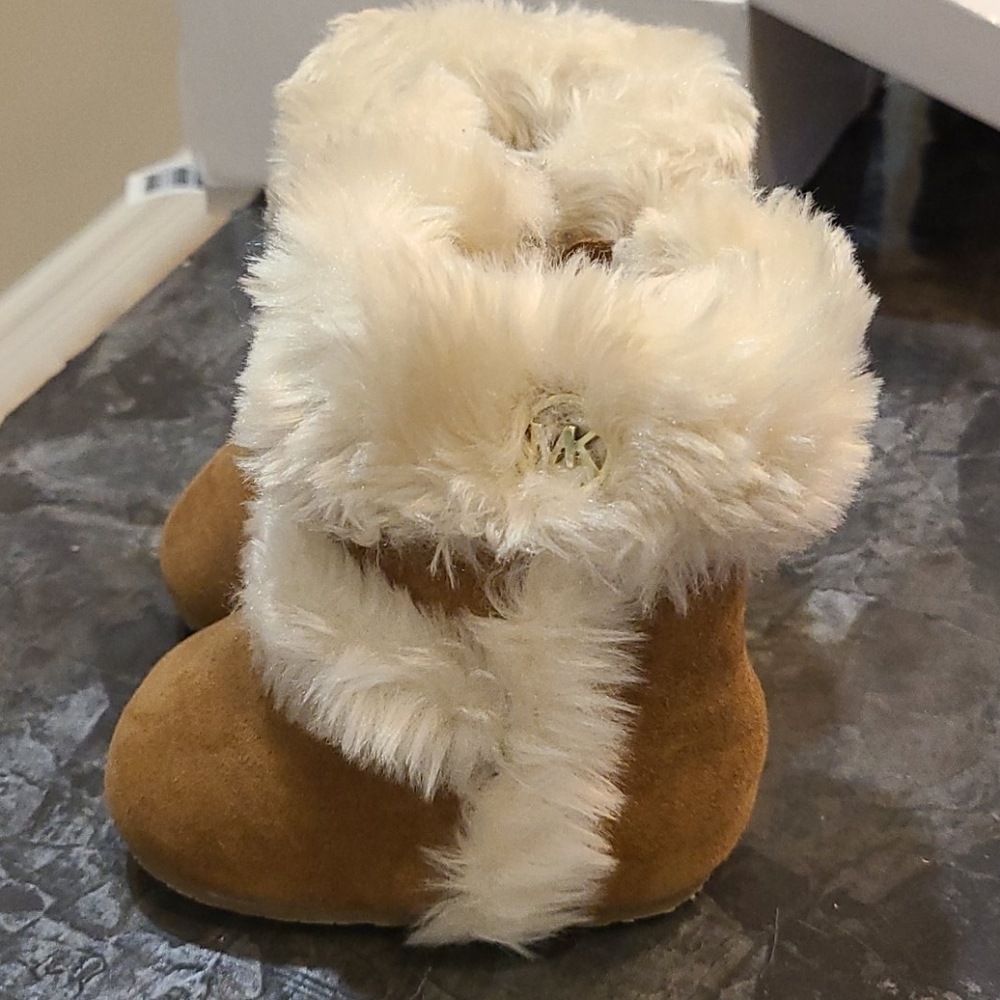 Childrens MK Boots